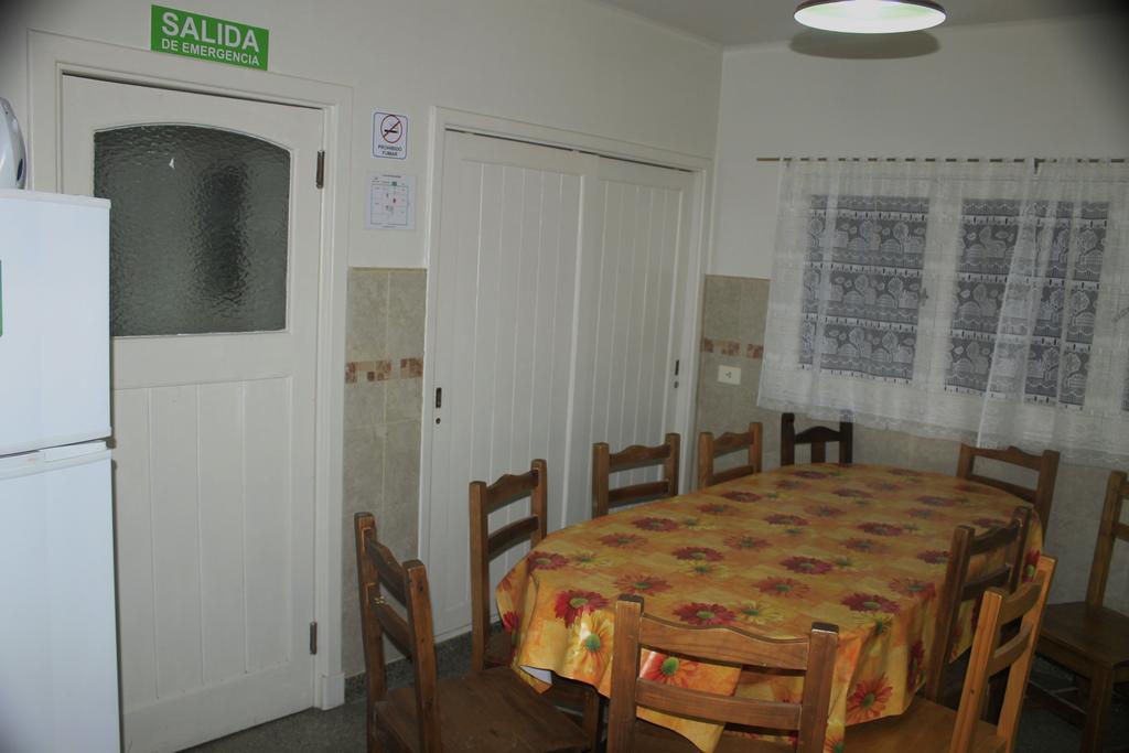 Sofi'S Hostel San Carlos de Bariloche Exterior foto